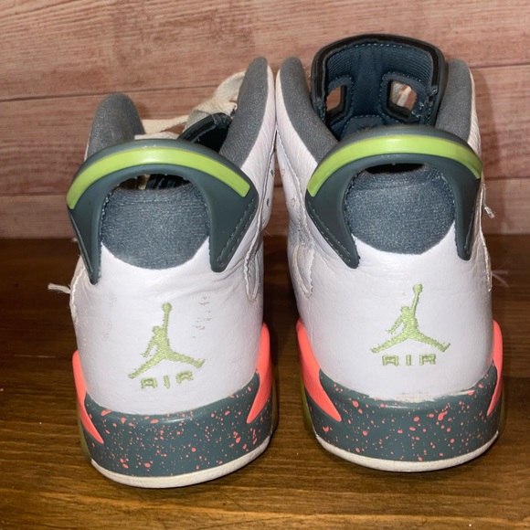 2016 Air Jordan 6 GS Bright Mango size 5.5Y youth 384665-114 sneaker shoes - Picture 9 of 15